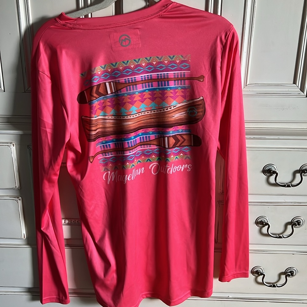 Magellan top size s